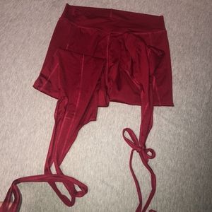 Red Cropped Leggings with Ballerina Ties